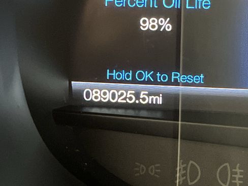 Used 2020 Ford Edge SEL w/ Convenience Package AWD/4WD image 16