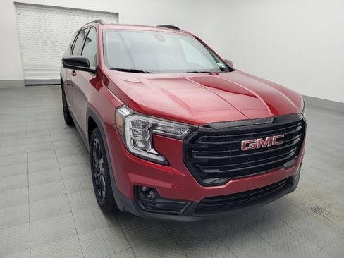 Used 2023 GMC Terrain SLT w/ Elevation Edition FWD image 14