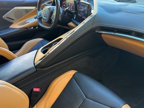 Used 2020 Chevrolet Corvette Stingray Premium Cpe w/ 3LT Preferred Equipment Group image 16