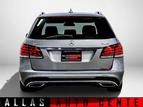 Used 2014 Mercedes-Benz E 350 4MATIC Wagon image 5