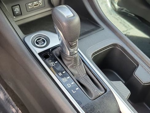 Used 2024 Nissan Sentra SV FWD image 36