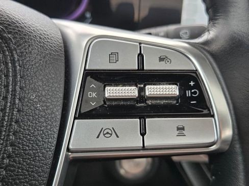 Used 2025 Kia Telluride S FWD image 33