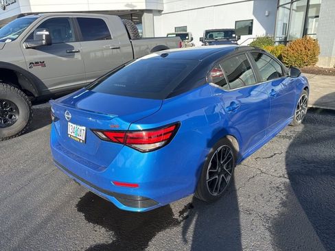 Used 2024 Nissan Sentra SR w/ SR Premium Package image 4