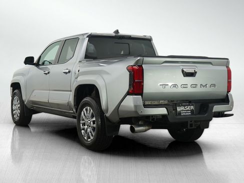 Used 2024 Toyota Tacoma Limited image 3