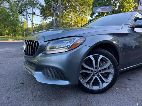 Used 2018 Mercedes-Benz C 300 4MATIC Sedan image 7