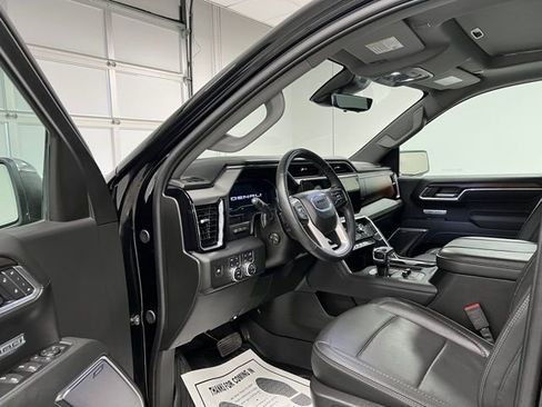 Used 2025 GMC Sierra 1500 Denali w/ Denali Reserve Package image 18
