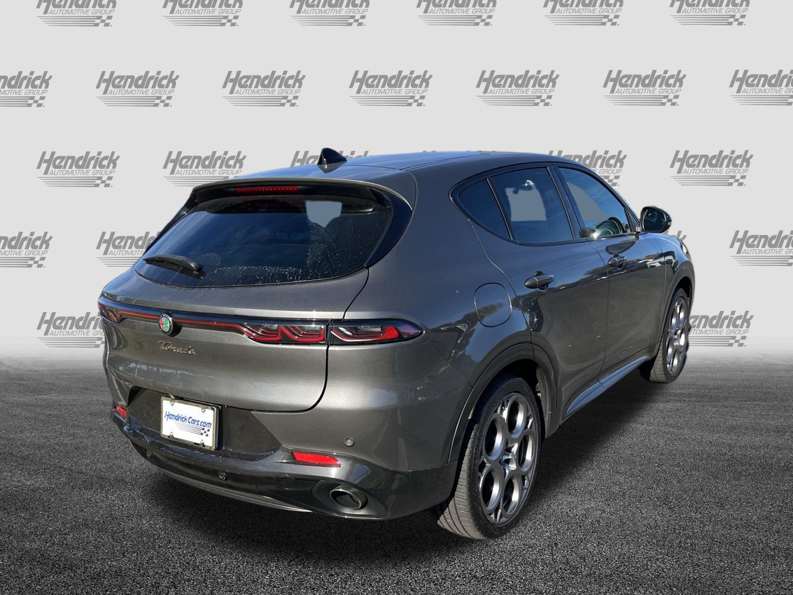 Used 2024 Alfa Romeo Tonale Veloce AWD/4WD image 11