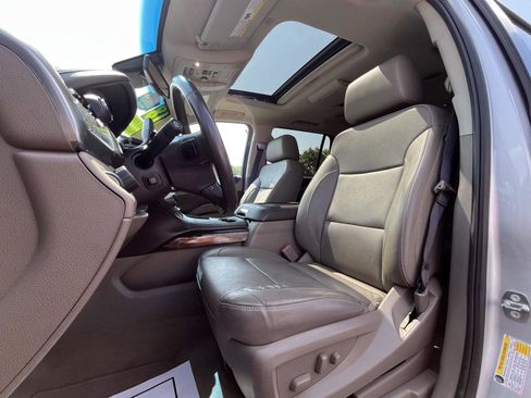 Used 2018 Chevrolet Tahoe LT image 6