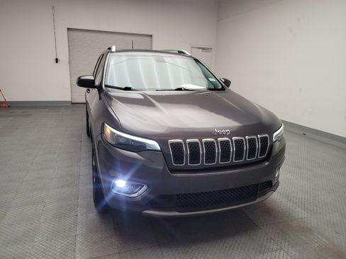Used 2019 Jeep Cherokee Limited image 14