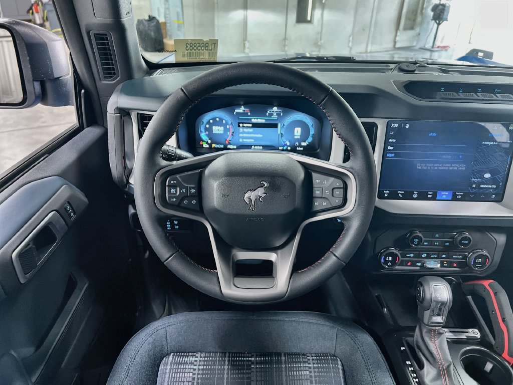 New 2026 Ford Bronco Heritage Edition AWD/4WD image 17