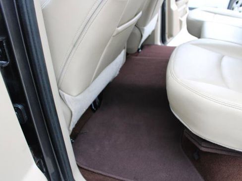 Used 2014 RAM 2500 Laramie w/ Convenience Group image 30