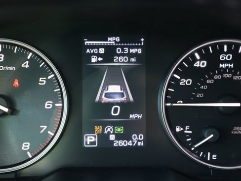 Used 2025 Subaru Outback Touring AWD/4WD image 32