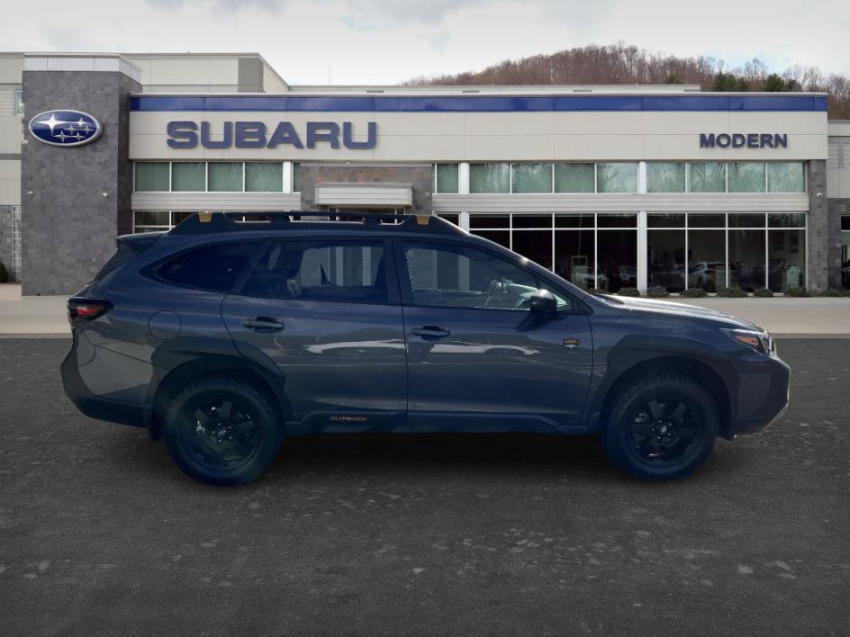 Used 2025 Subaru Outback Wilderness AWD/4WD image 4