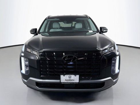 Used 2025 Hyundai Palisade SEL FWD image 2