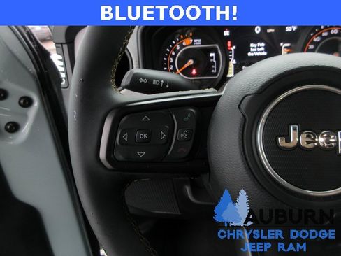 Used 2024 Jeep Wrangler Sport S image 13