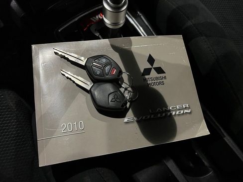 Used 2010 Mitsubishi Lancer Evolution GSR image 39