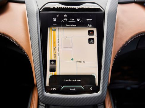 Used 2025 Lamborghini Revuelto AWD/4WD image 71