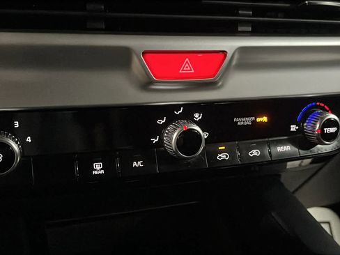 Used 2020 Kia Telluride LX AWD/4WD image 22