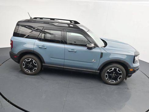 Used 2022 Ford Bronco Sport Outer Banks w/ Tech Package AWD/4WD image 17