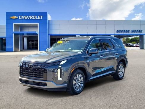 Used 2024 Hyundai Palisade SEL image 2