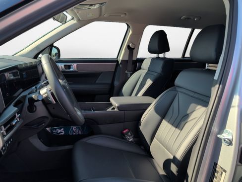 Certified 2026 Hyundai Santa Fe SEL FWD image 9