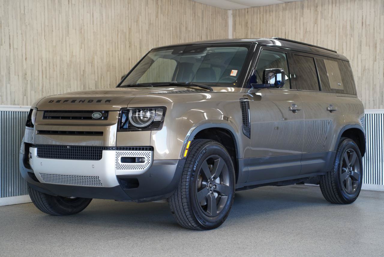 Used 2020 Land Rover Defender 110 SE AWD/4WD image 4