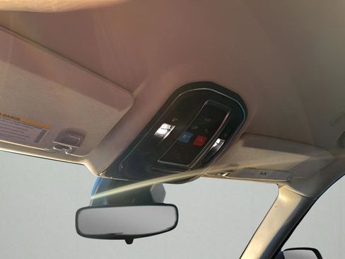 Used 2022 Jeep Grand Cherokee Laredo w/ Luxury Tech Group I image 38