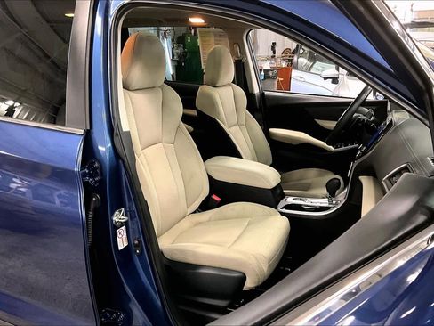 Used 2019 Subaru Ascent Premium AWD/4WD image 9