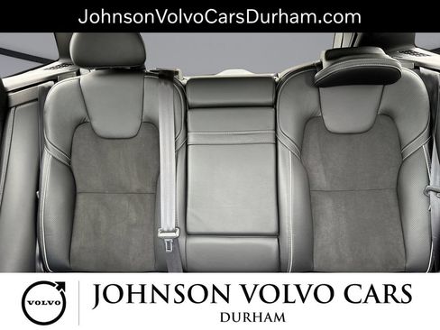 Used 2018 Volvo XC60 T6 R-Design w/ Convenience Package AWD/4WD image 26