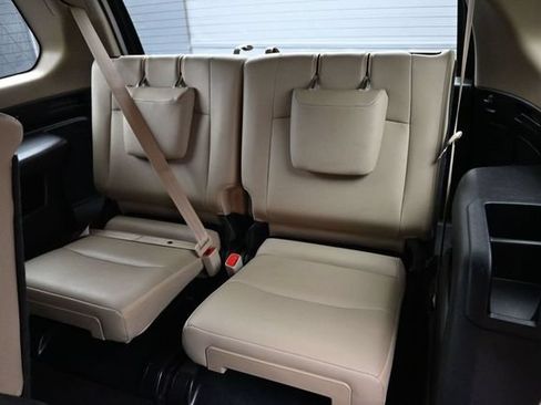 Used 2018 Toyota 4Runner SR5 Premium AWD/4WD image 17