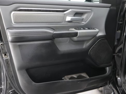Used 2020 RAM 1500 Big Horn AWD/4WD image 37