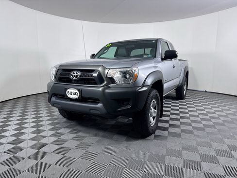 Used 2014 Toyota Tacoma 4x4 Access Cab w/ Convenience Package image 14