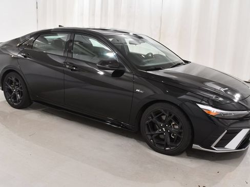 Used 2024 Hyundai Elantra N Line FWD image 5