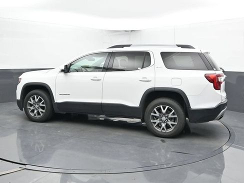 Used 2023 GMC Acadia SLT FWD image 8
