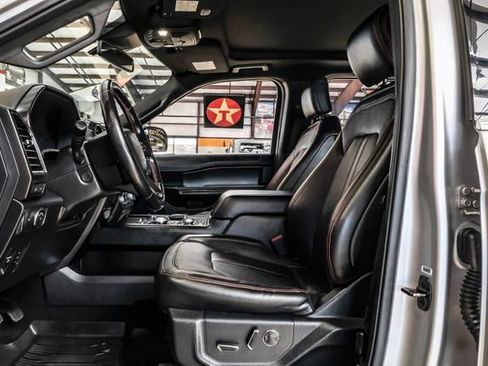 Used 2019 Ford Expedition Limited w/ Equipment Group 303A image 6