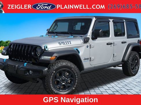 Used 2023 Jeep Wrangler Unlimited w/ 8.4" Radio Group AWD/4WD image 1