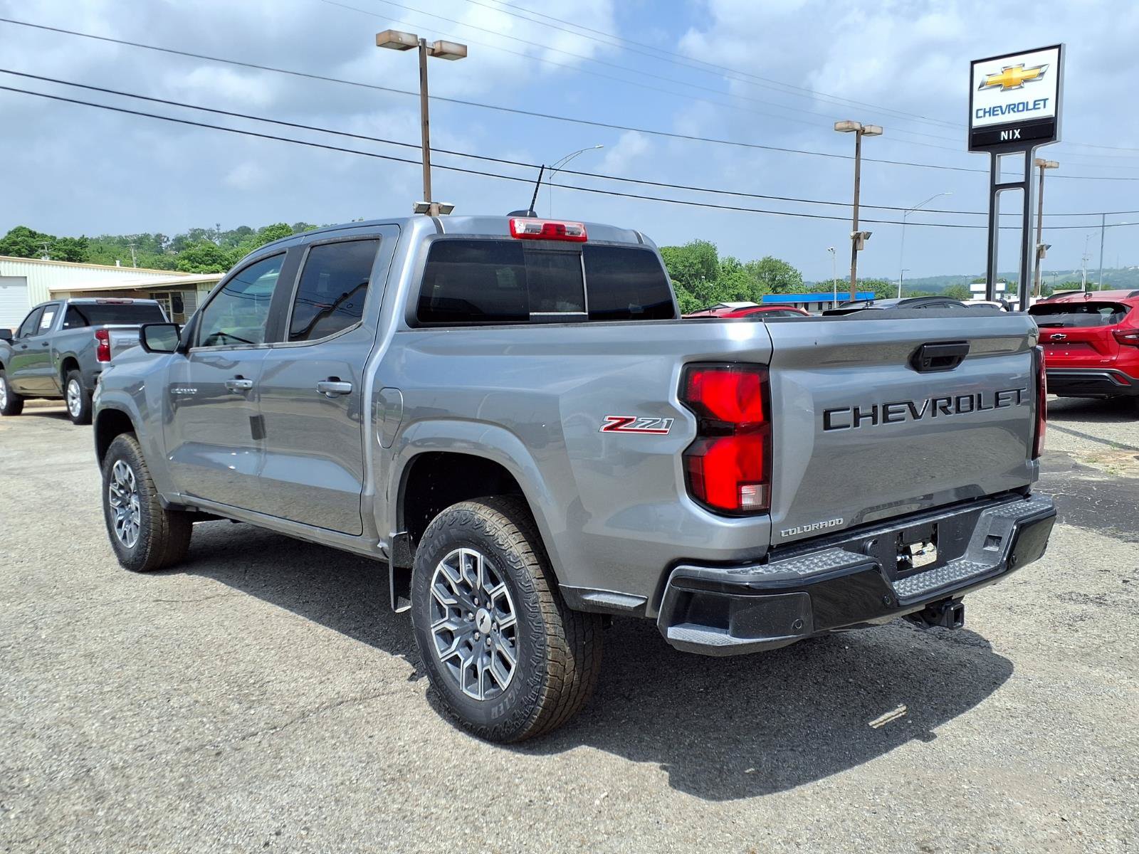 New 2026 Chevrolet Colorado Z71 w/ Technology Package AWD/4WD image 2
