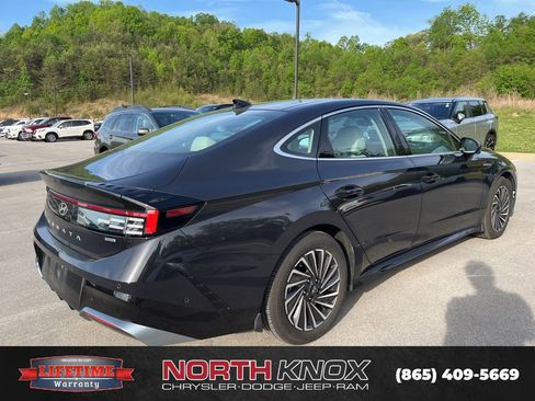 Used 2024 Hyundai Sonata Limited image 4