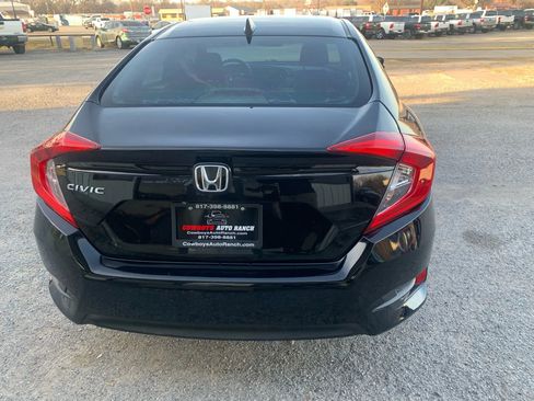 Used 2017 Honda Civic EX image 8