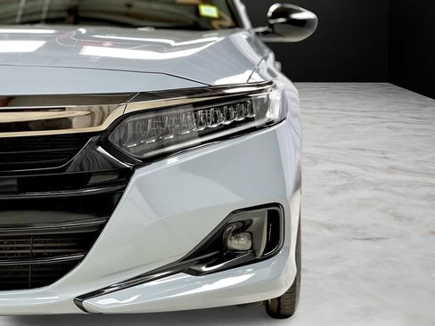 Used 2022 Honda Accord Sport image 40