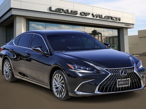 Certified 2025 Lexus ES 300h w/ Luxury Package FWD image 5