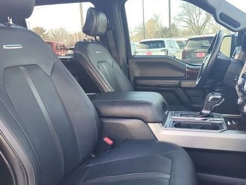 Used 2015 Ford F150 Platinum w/ Equipment Group 701A Luxury image 22