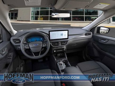 New 2025 Ford Escape SE FWD image 9