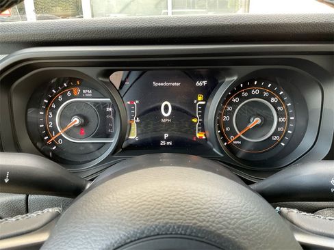 New 2025 Jeep Gladiator Sport image 22