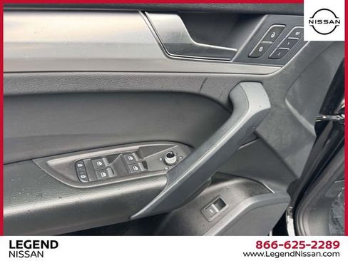 Used 2025 Audi Q5 2.0T Premium AWD/4WD image 15