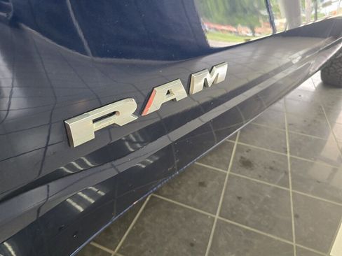 Used 2020 RAM 1500 Laramie w/ Sport Appearance Package AWD/4WD image 31