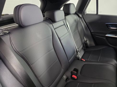 Certified 2026 Mercedes-Benz GLC 300 image 24