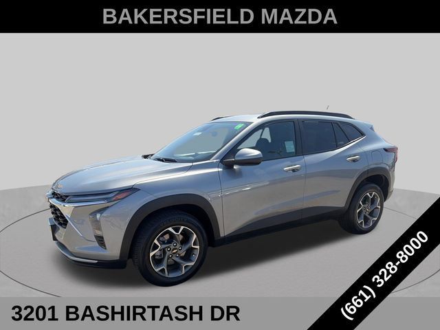 Used 2025 Chevrolet Trax LT FWD 360° Tour