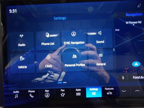 Used 2024 Ford F150 Lariat AWD/4WD image 25