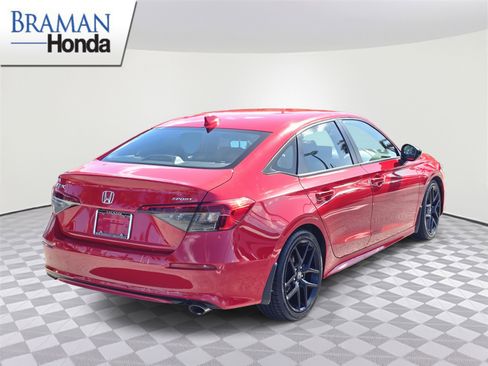 Used 2023 Honda Civic Sport image 3
